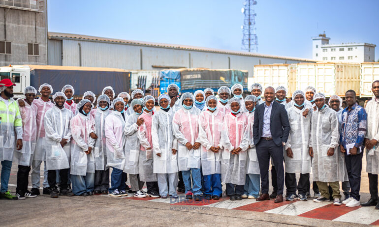 Immersion professionnelle : les étudiants de BEM CONAKRY à la découverte de la zone industrielle de Tombolia